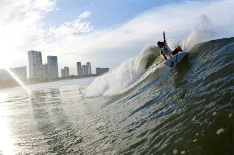 Habibi World Travel Surfing Rio Nexpa